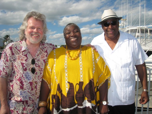 Jeff Prine et Juanita Dixon avec Joey Gilmore